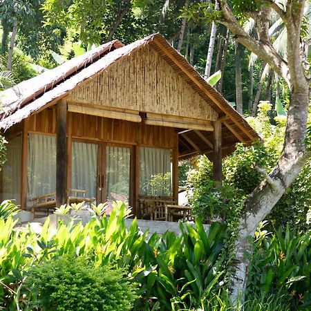 D'Lagoon Dive Resort Bitung Eksteriør bilde